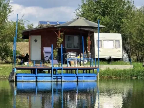 Kuća pored Dunava